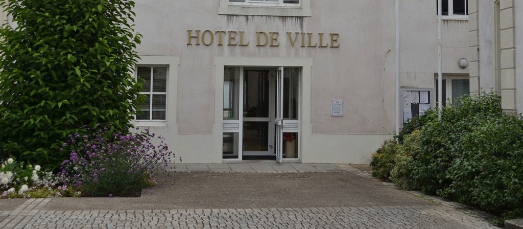 photo mairie ville de Machecoul